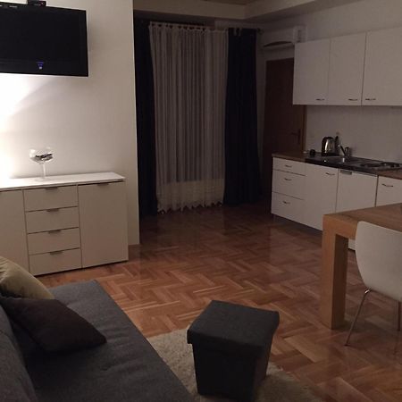 Apartment Ðakovo Pokoj fotografie